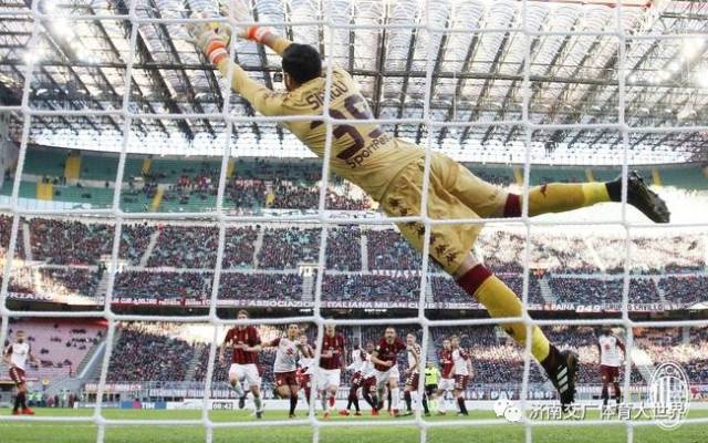 乔天王轻松闯进澳网16强 阿尔卡拉斯誓夺冠纹袋鼠.