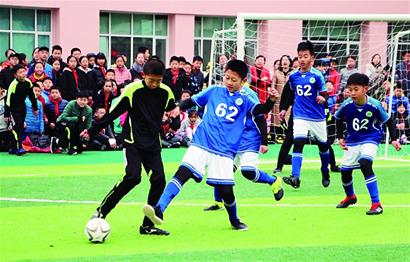 是收入波动 是收入波动